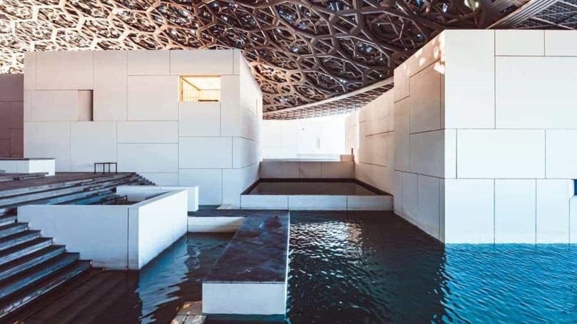 La realidad aumentada (RA) y 4 ejemplos de su utilización en el mundo del marketing. La realidad aumentada (RA) y 4 ejemplos de su utilización en el mundo del marketing.