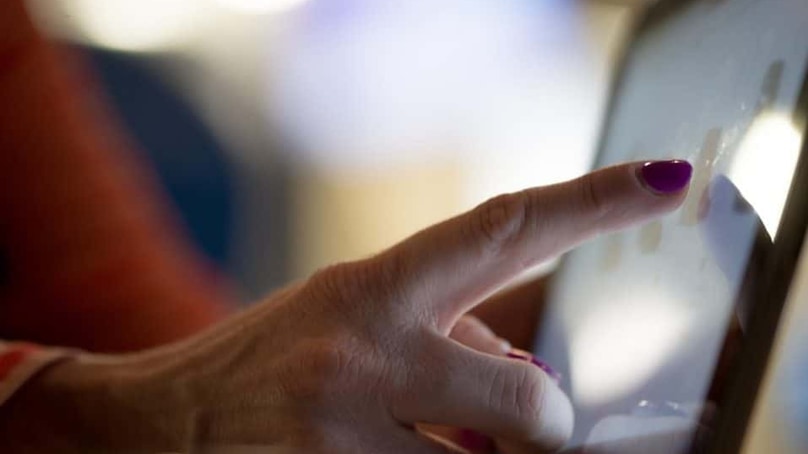 Revolución tecnológica y revolución digital Revolución tecnológica y revolución digital