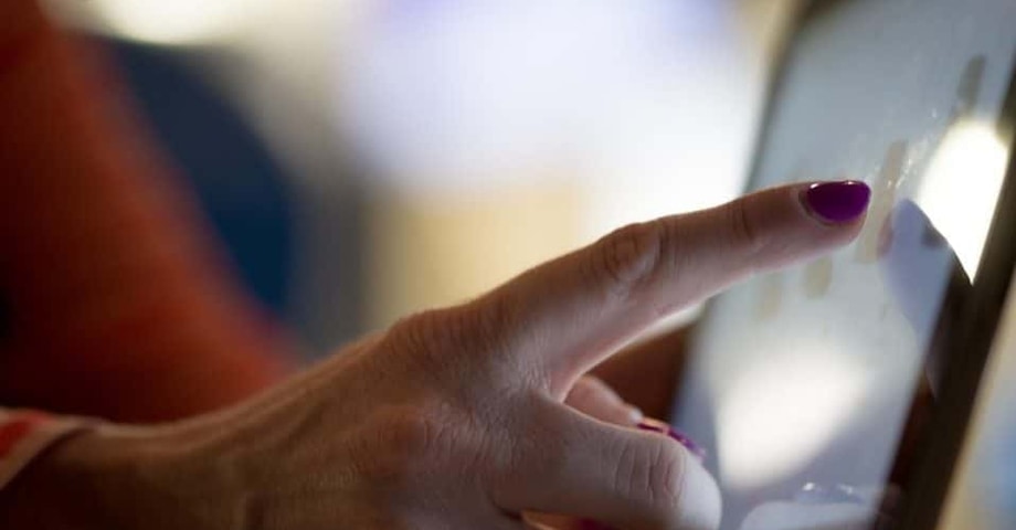 Revolución tecnológica y revolución digital